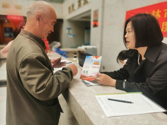 春天太阳红又美是什么生肖、团结解释落实