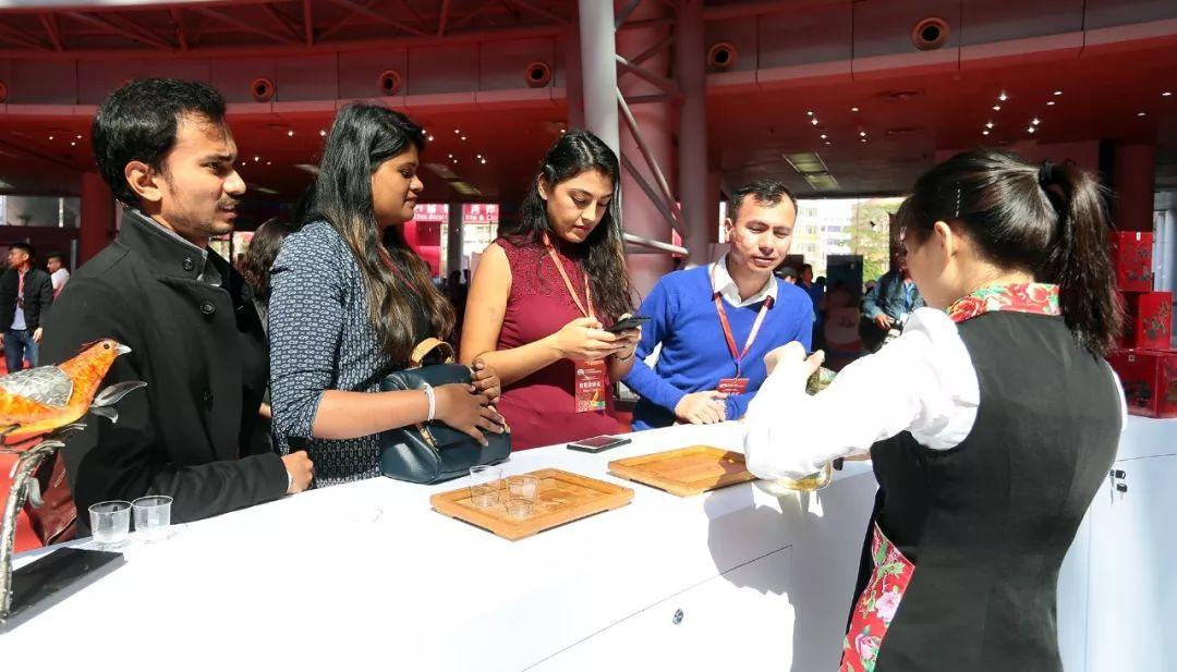 鱼钩是特马猜一生肖,经典解释与作答落实 鱼钩是特马猜一生肖,经典解释与作答落实