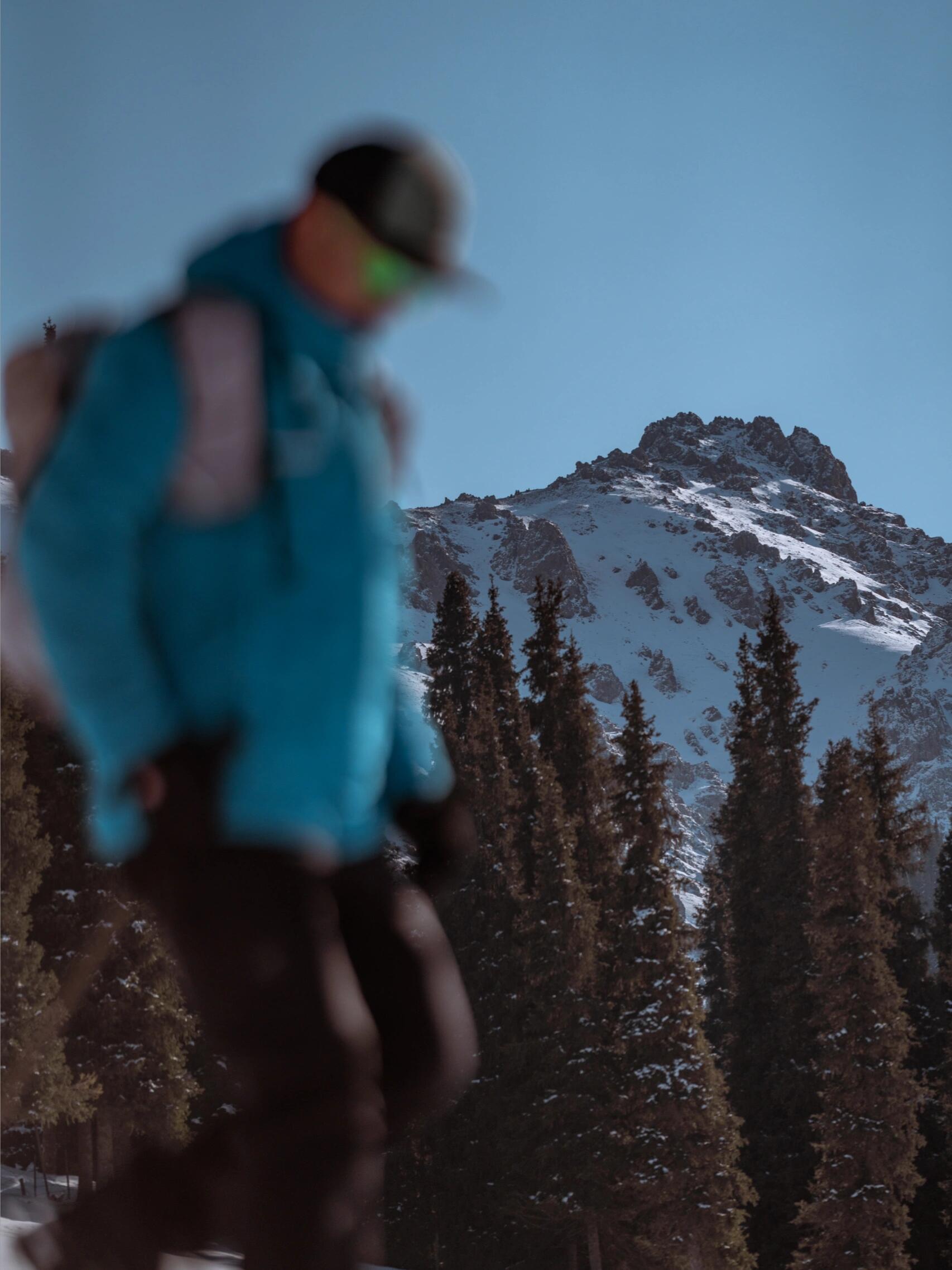 寒气刺骨，冬日里的极致体验与最新解读