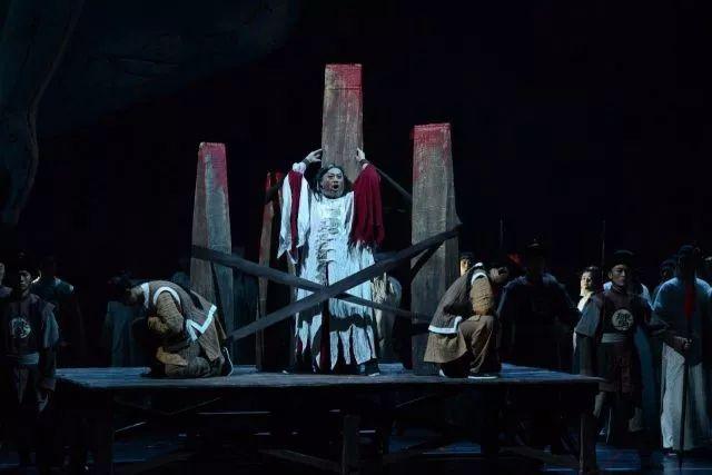 凤头猪肚，生肖中的智慧与寓意