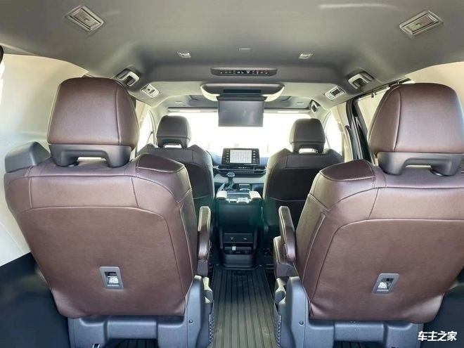 探寻三寸金莲背后的文化密码，揭秘最佳一肖的全面解析