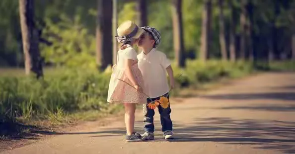 两小无猜指什么生肖、新版本解释落实