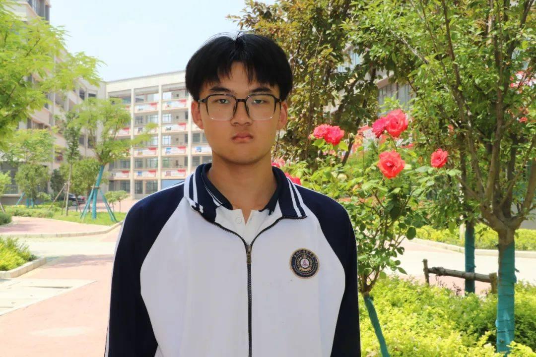 三省吾身的智慧与生肖之谜，探寻属相背后的自我反省哲学