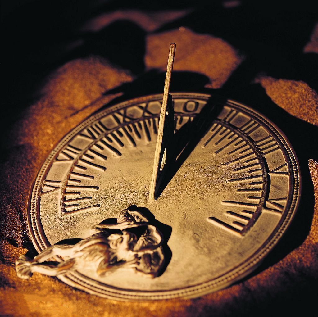 时光荏苒，理解转眼即逝的深刻含义与现实应用