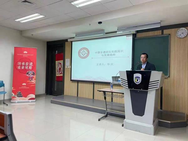 欺上压下打一个生肖:详细解释落实