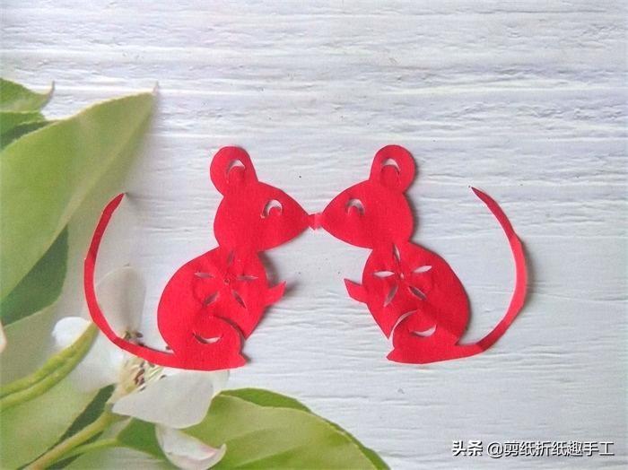 拨云见日，揭秘生肖背后的智慧与寓意