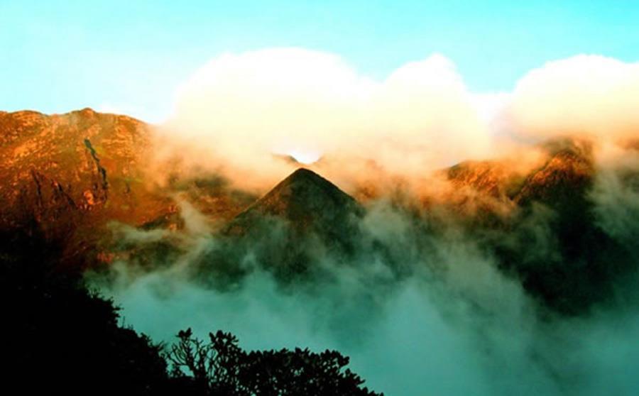 探索天姥连天向天横与生肖的神秘联系及其实践意义