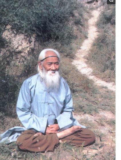 云游天下，生肖中的自由灵魂—深度解析与文化寓意