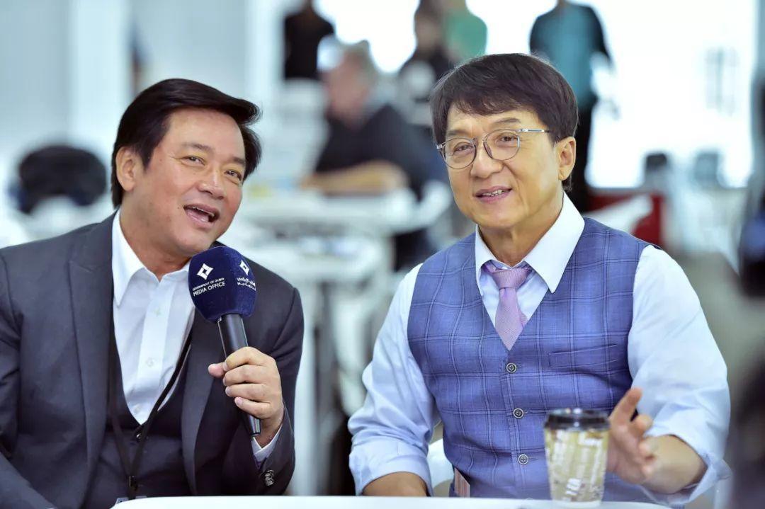 玉兔出宫，揭秘生肖之谜与文化寓意