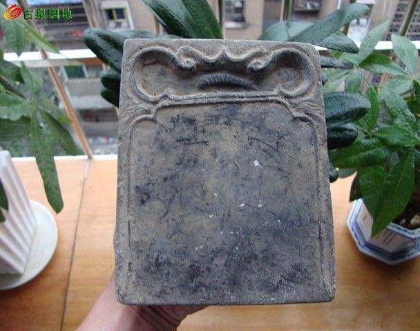 七石八焦各一方，揭秘经典生肖谜题