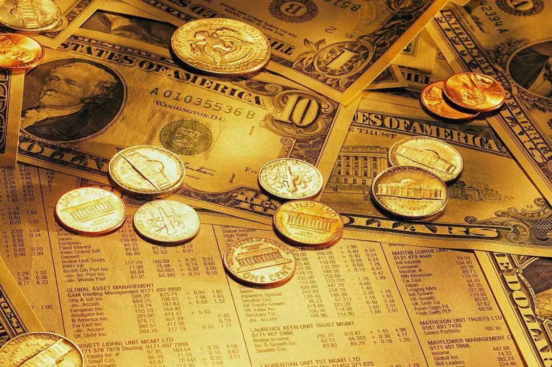 飞蛾扑火,谜底揭晓—生肖之谜的深度解析 飞蛾扑火,谜底揭晓—生肖之谜的深度解析